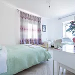 Meile House Bed & Breakfast 3*