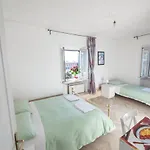 Meile House לינה וארוחת בוקר