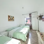 לינה וארוחת בוקר Meile House 3*